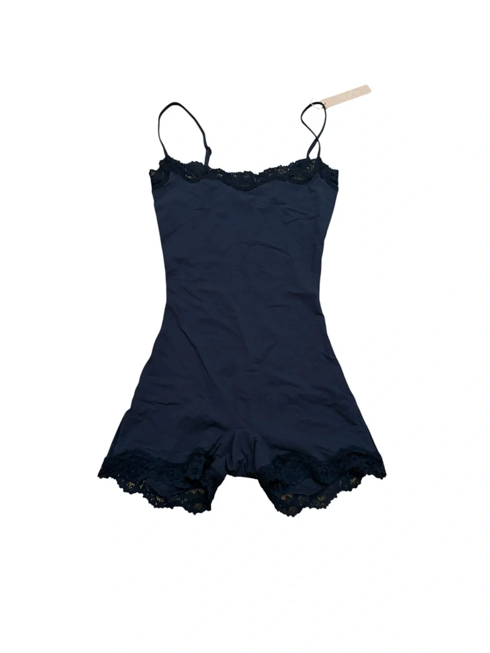 SKIMS Fits Everybody Lace Onesie - Picture 2 of 4